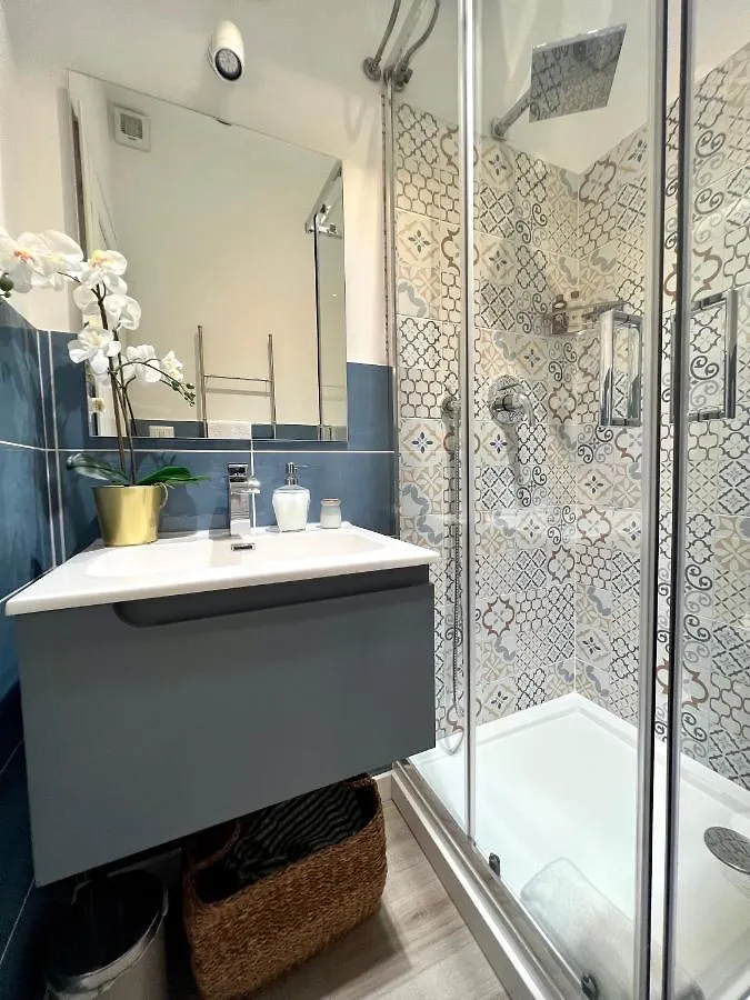 Matilda House Trastevere 8 Posti Letto Roma Italia